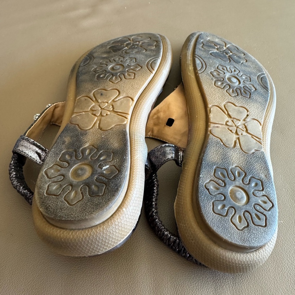 Embellished Sandals with Rhinestones - Picture 7 of 7